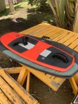 Planche de kitefoil Duotone PACE