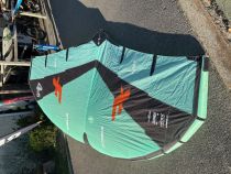 STRI9KE V4 EN 4.5 M² 