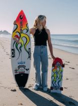 surf skate Erin Brooks 32 signature