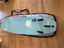 surf zeus en 7\  avec housse 