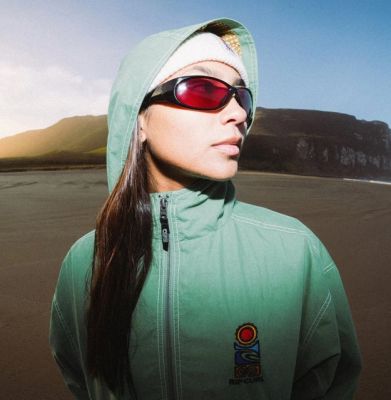 Veste Search Series Archives